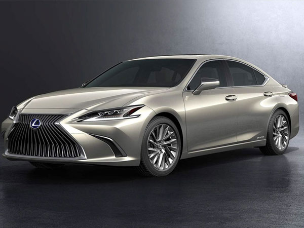 Ra mắt Lexus ES 2019: Đối thủ của E-Class và BMW 5-Series