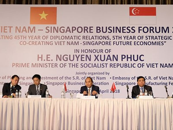Thủ tướng: Việt Nam đang chào đón các nhà đầu tư Singapore