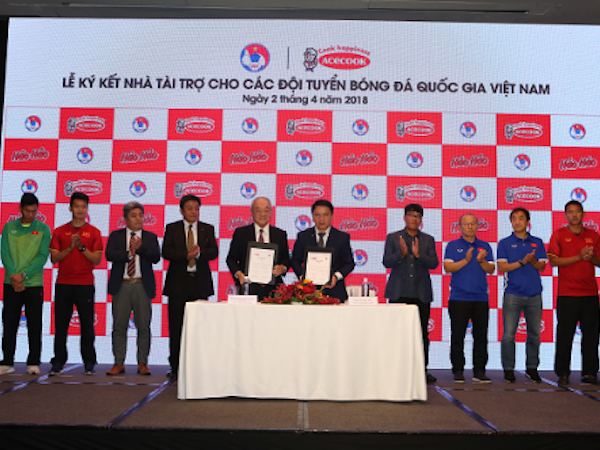 Ba đội tuyển bóng đá quốc gia có thêm nhà tài trợ mới
