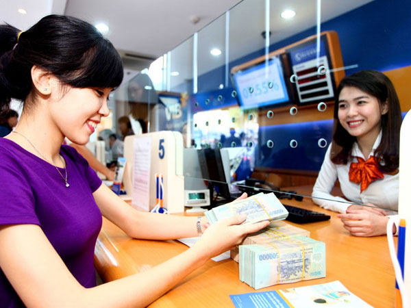 Đề xuất bắt buộc thanh toán qua ngân hàng
