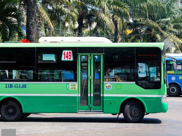 Đi xe buýt miễn phí dịp lễ 30/4 và 1/5