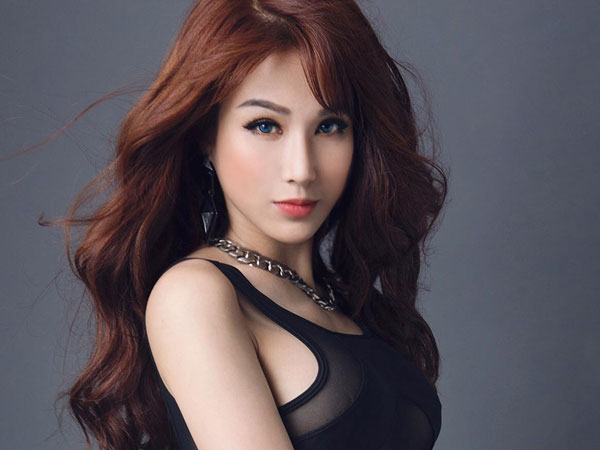 Diệp Lâm Anh trước khi lấy chồng giàu: Hát, diễn, làm mẫu... đều nhạt