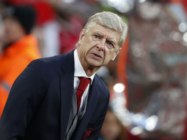 HLV Wenger phát biểu gây sốc sau khi bị Atletico cầm hòa