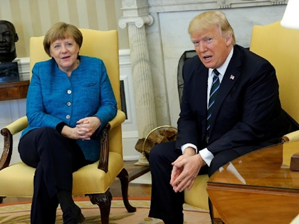 Thủ tướng Đức ‘không rảnh’ chơi golf với ông Trump