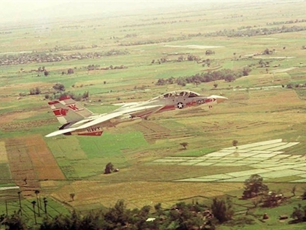 Nhiệm vụ ít biết của F-14 Tomcat trên chiến trường Việt Nam