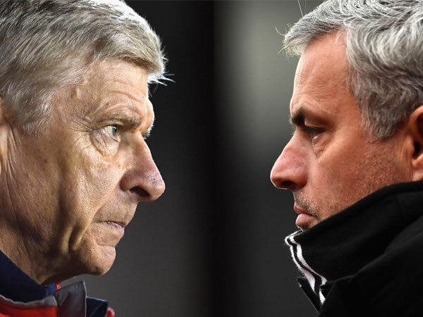 MU - Arsenal: 'Tạm biệt nhé, bạn già'