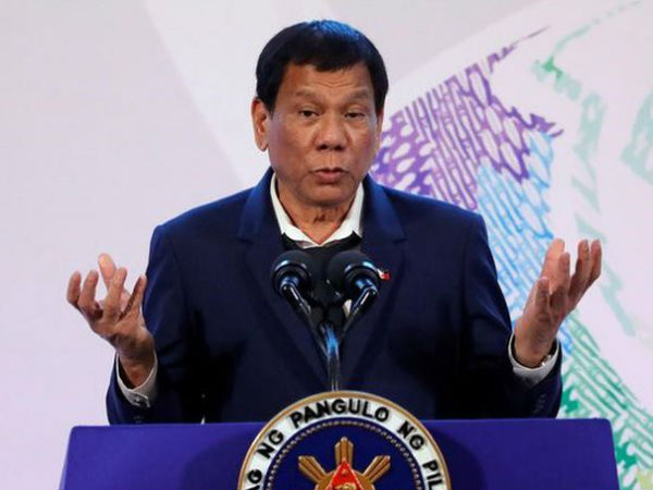 Tổng thống Philippines cấm vĩnh viễn xuất khẩu lao động sang Kuwait