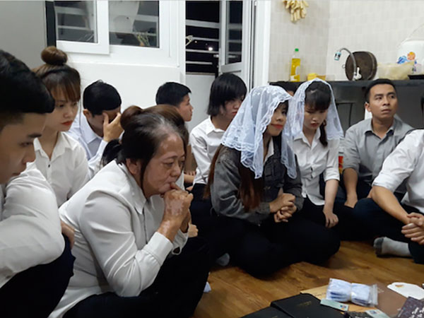 Video: Nghi vấn nhóm 'Hội thánh Đức Chúa Trời' giảng đạo ở Nghệ An