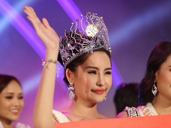Chiếc vương miện 'nghiệt ngã' nhất showbiz Việt