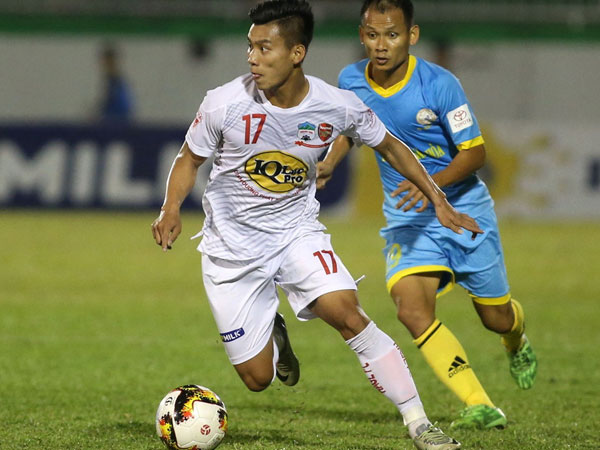 Xuân Trường, Văn Đức và những ngôi sao U23 đang rực sáng ở V.League