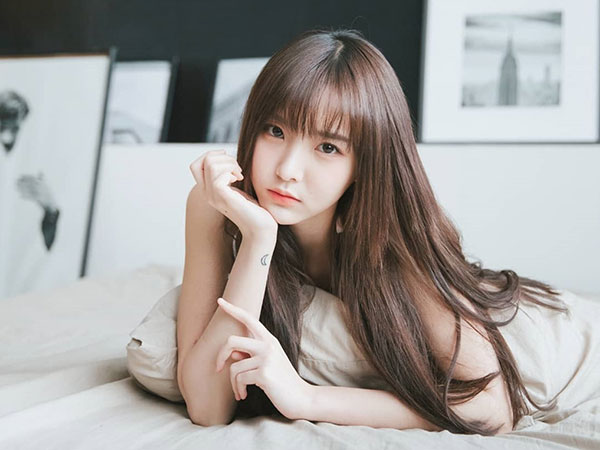 4 hot girl nước ngoài vừa xinh đẹp vừa hát tiếng Việt hay