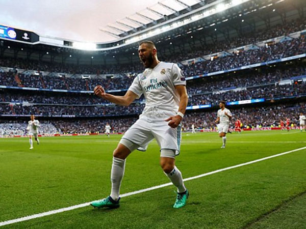Thủ môn Bayern mắc sai lầm, Real vào chung kết năm thứ 3 liên tiếp