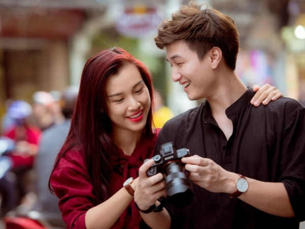 Bạn gái tin đồn xinh đẹp của diễn viên Huỳnh Anh là ai?