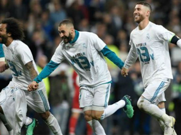 CĐV Liverpool nổi giận vì dàn cầu thủ Real mặc áo số 13