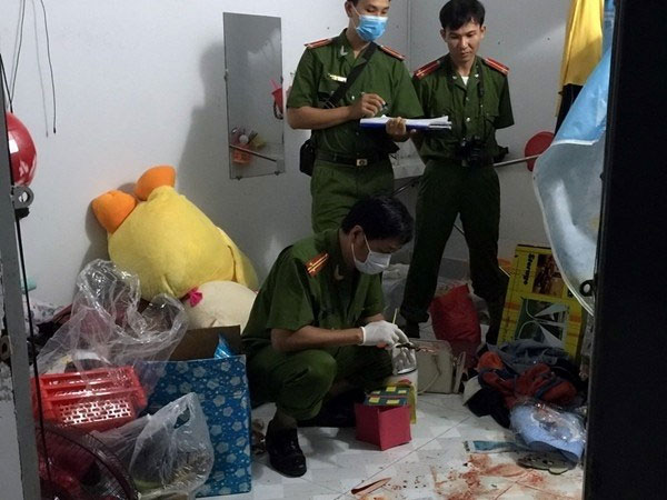 Người đàn ông 65 tuổi bị đâm chết ngay trước nhà