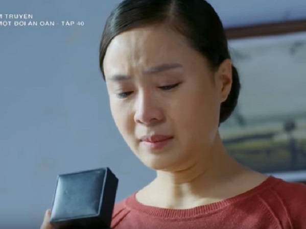 Cả một đời ân oán tập 40: Buông lời lạnh lùng với Đăng nhưng Dung lại không ngừng khóc khi nhớ về quá khứ