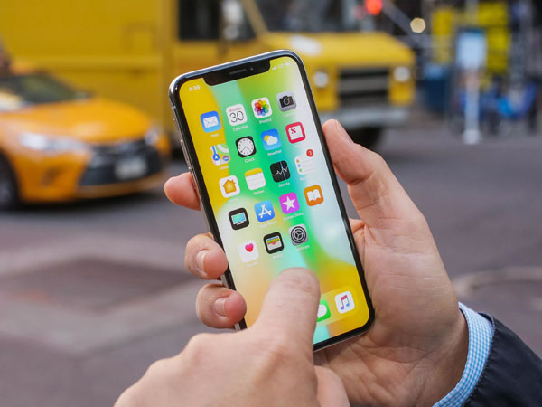iPhone X là smartphone bán chạy nhất thế giới đầu 2018