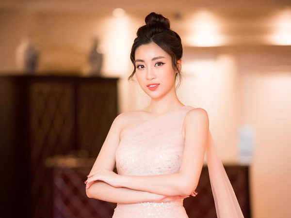 Nối gót Thụy Vân và Tú Anh, Đỗ Mỹ Linh cũng sắp trở thành BTV truyền hình