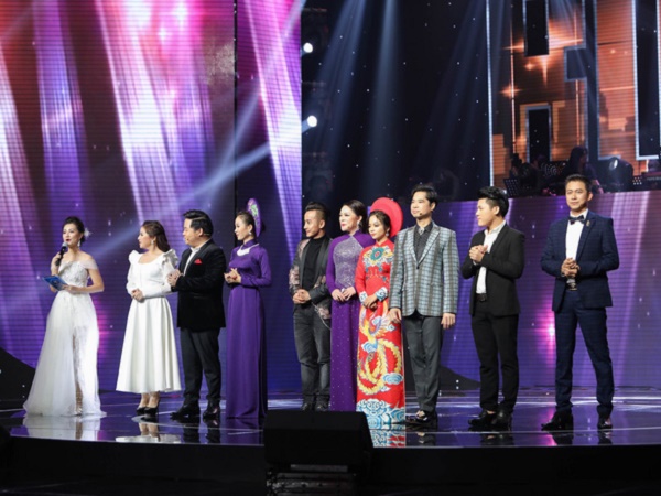 Thần tượng Bolero tập 13: Duy Cường và Thúy Anh tiếp tục tỏa sáng, mẹ Quang Lê trổ tài ca hát