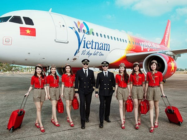 Vietjet Air tuyên bố nắm 43% thị phần, vượt mặt Vietnam Airlines trở thành hãng bay hàng đầu tại Việt Nam
