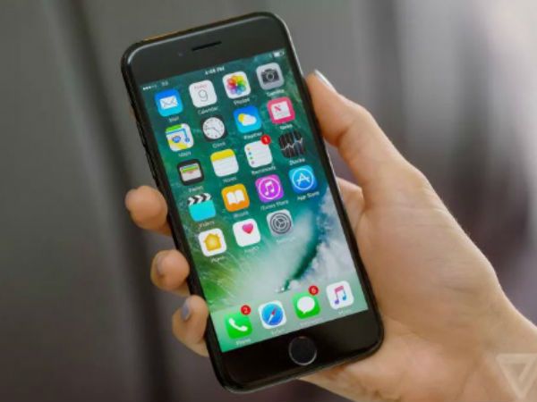 Micro của iPhone 7 và 7 Plus bị vô hiệu hóa khi gọi điện