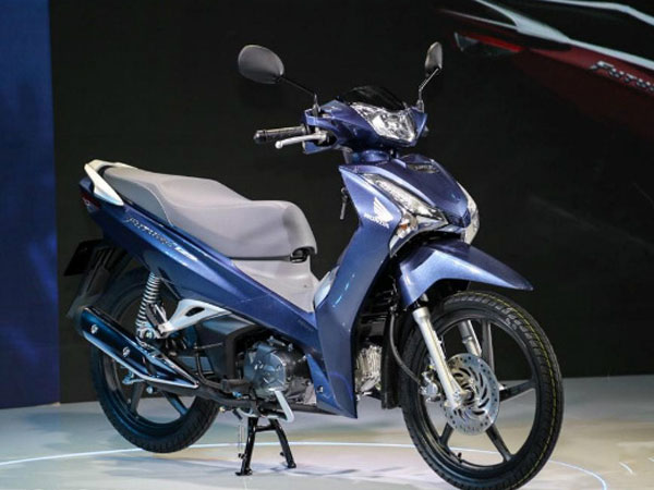 Bảng giá xe máy Honda tháng 5/2018: Ra tân binh, giá tăng nhẹ