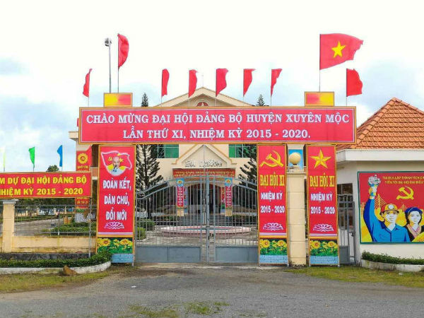 Chuyện lạ: 3 anh em ruột cùng trong ban chấp hành huyện ủy