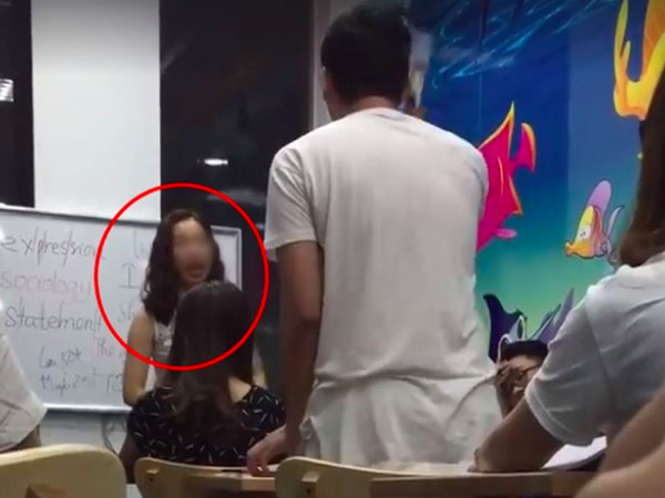 Cựu giáo viên Anh ngữ: 'Tôi không đồng tình với những bạn ngồi im lặng khi cô giáo nhục mạ nam học viên trong lớp'