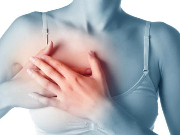 Dấu hiệu cảnh báo ung thư vú, mọi chị em nên biết