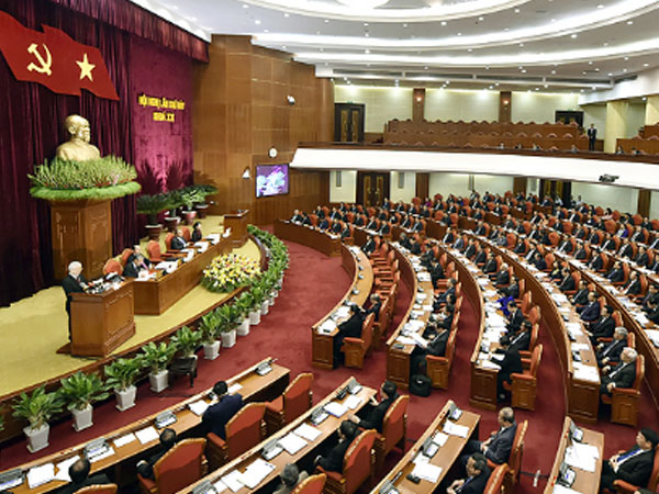 Đề xuất 'bí thư tỉnh không phải người địa phương' nhận được nhiều ủng hộ