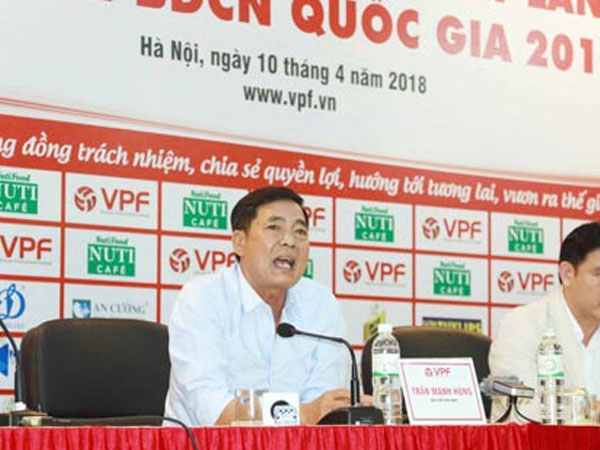 Cần làm rõ vụ Phó Ban Trọng tài VFF bị đe dọa