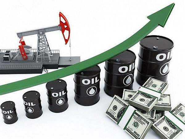 Giá dầu rung lắc vì Mỹ rút khỏi thỏa thuận hạt nhân Iran