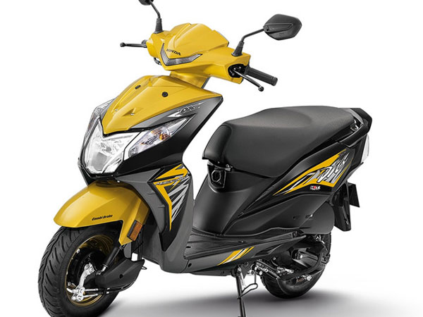 Honda ra mắt xe tay ga Dio Deluxe giá 800 USD