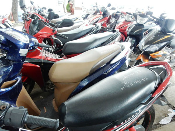 Hy hữu: Mua xe Airblade ăn trộm, tìm đến khổ chủ nhờ sang tên và cái kết