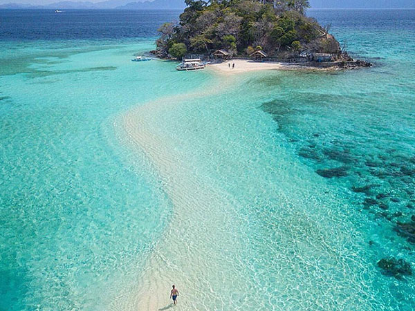 Coron - đảo thiên đường đẹp không thua Maldives của Philippines