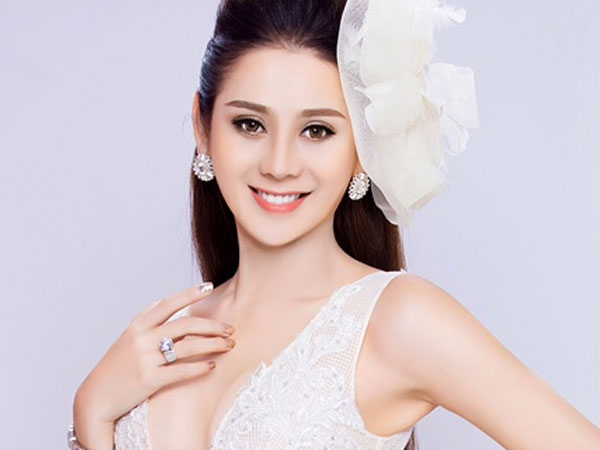 Lâm Khánh Chi bóng gió về scandal Trường Giang: 'Một vở tuồng mà 3 cô đào thay nhau diễn'