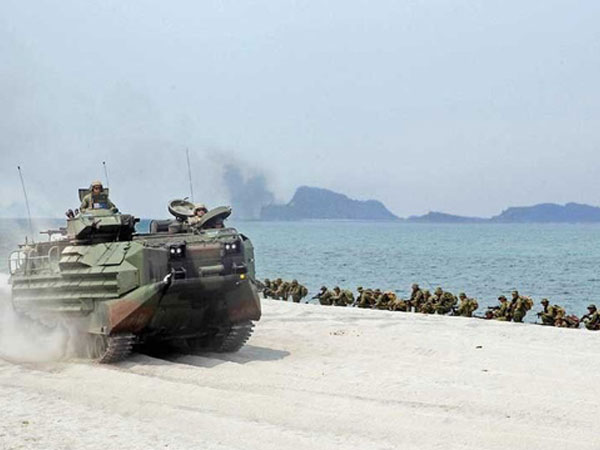 Philippines – Mỹ diễn tập 'tái chiếm lãnh thổ' gần bãi cạn Scarborough