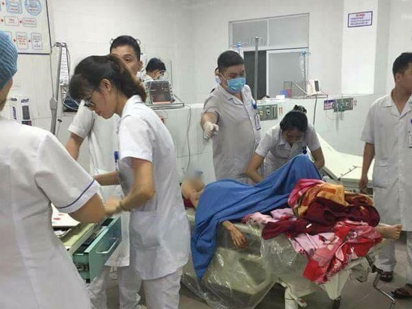 Phú Thọ: Chồng chém vợ dã man vào mặt, cổ... dẫn đến nguy kịch