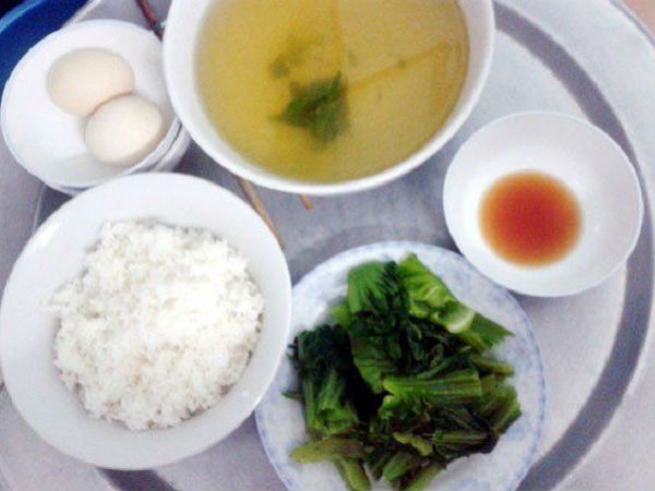 Mẹ chồng không cho tiêu quá 40 nghìn/ngày, con dâu hớt hải lên mạng nhờ chị em mách nước