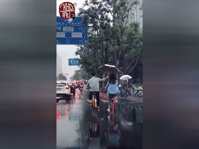 Muốn làm con gái vui thực ra là chuyện dễ hơn ăn kẹo, con trai nhìn đây mà học tập!
