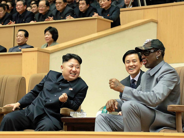 Nhà lãnh đạo Kim Jong-un từng 'chẳng nhận ra ông Trump là ai'