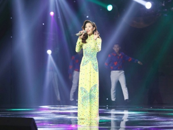 Thần tượng Bolero 2018: 'Bà mẹ một con' Thanh Lan xuất sắc lọt vào Chung kết