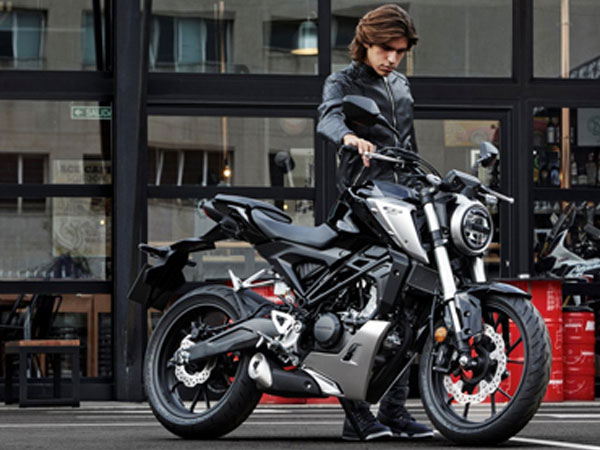 Honda giới thiệu CB125R - môtô nhỏ giá 5.400 USD