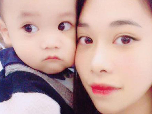 Cuộc sống 'trên mây' của mẹ bỉm sữa 9X: Đi lấy chồng vẫn được mẹ đẻ cho tiền mua quần áo, chăm con mệt thì chơi với... gấu bông