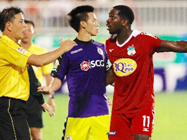 HAGL tái đấu Hà Nội FC, bầu Đức 'trảm' ngoại binh Rimario?