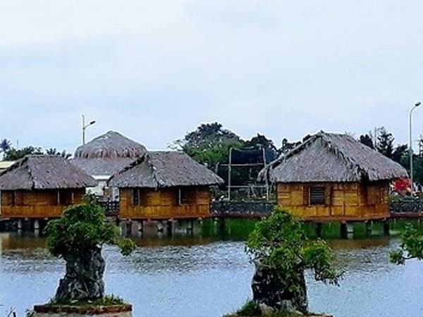Tại sao khu ẩm thực trái phép của em trai bí thư TP.Thanh Hóa chưa bị xử lý?