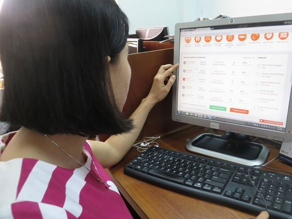 'Bẫy' lãi suất 'cắt cổ' với dịch vụ vay tiền online