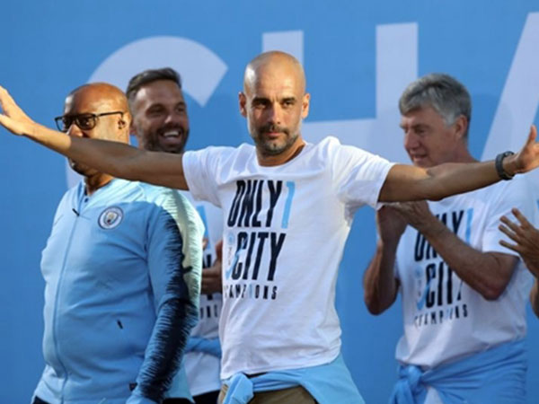 Guardiola đoạt giải HLV hay nhất mùa 2017-2018