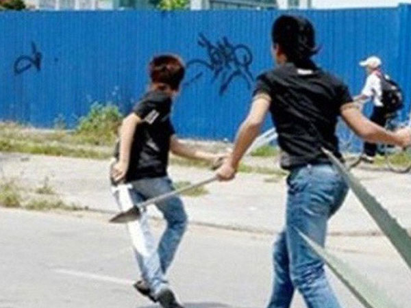 Nhân chứng vụ 2 cha con bị sát hại ở Hưng Yên: Tôi cầm tay nó xin tha thì bị dọa chém chết