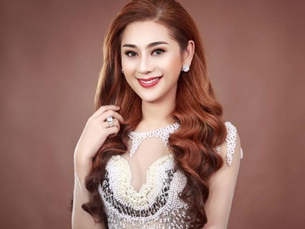 Lâm Khánh Chi gây xôn xao khi chia sẻ chuyện Mỹ Tâm sắp lấy chồng
